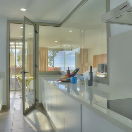 Coral La Quinta Villa *